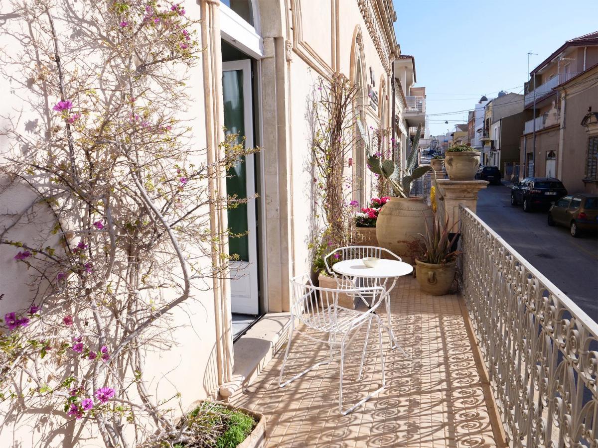 La Moresca Hotel Marina di Ragusa Exterior foto